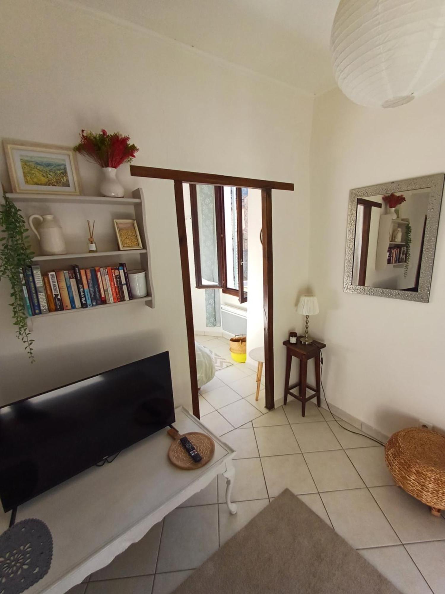 Riverside Apartment Sospel Bagian luar foto